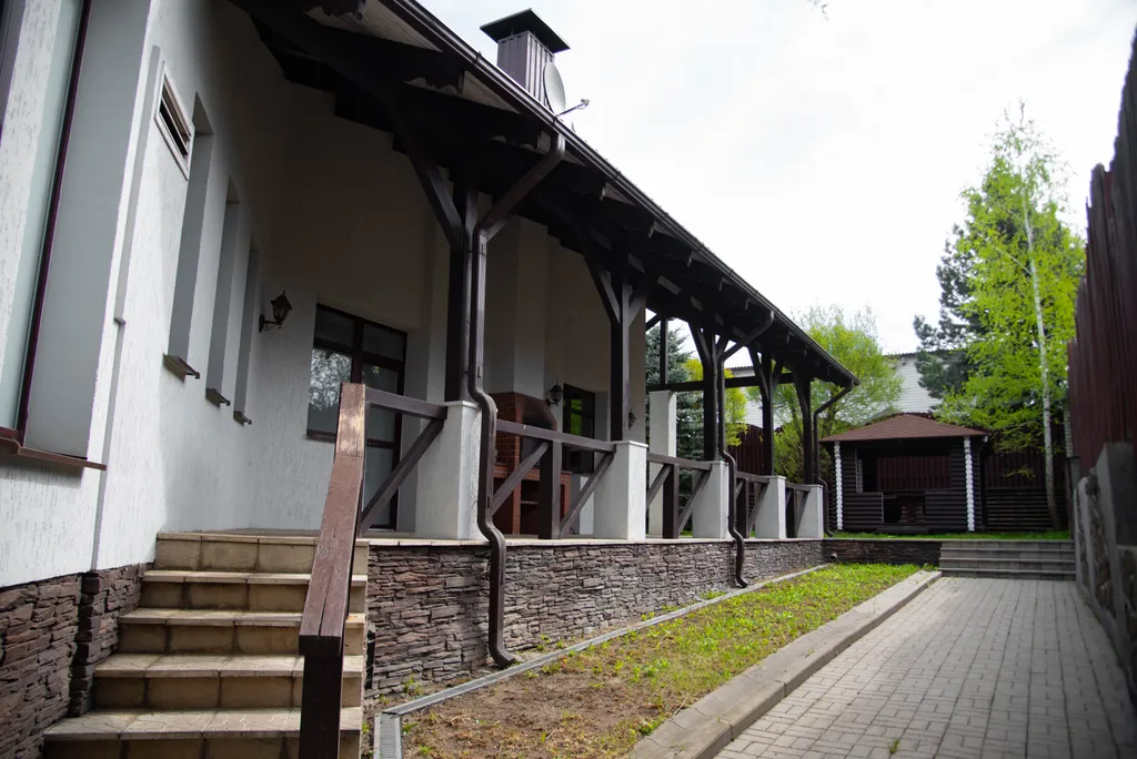 Премиум-дом для отдыха с сауной, бассеином и бильярдом