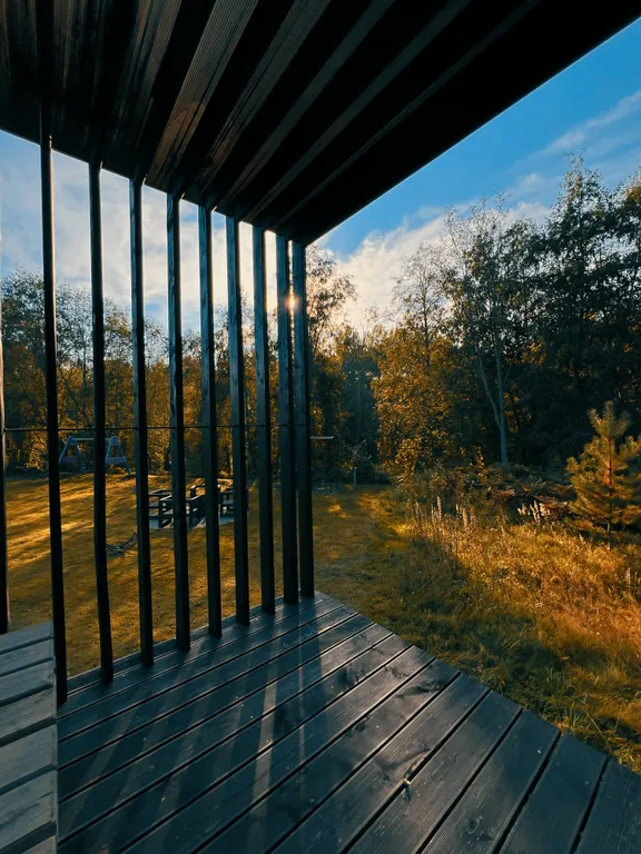 Коттедж Семейный коттедж на берегу реки Лава — Ручьи