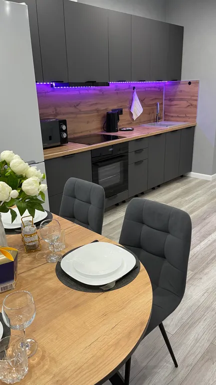 Уютная и современная двухкомнатная квартира