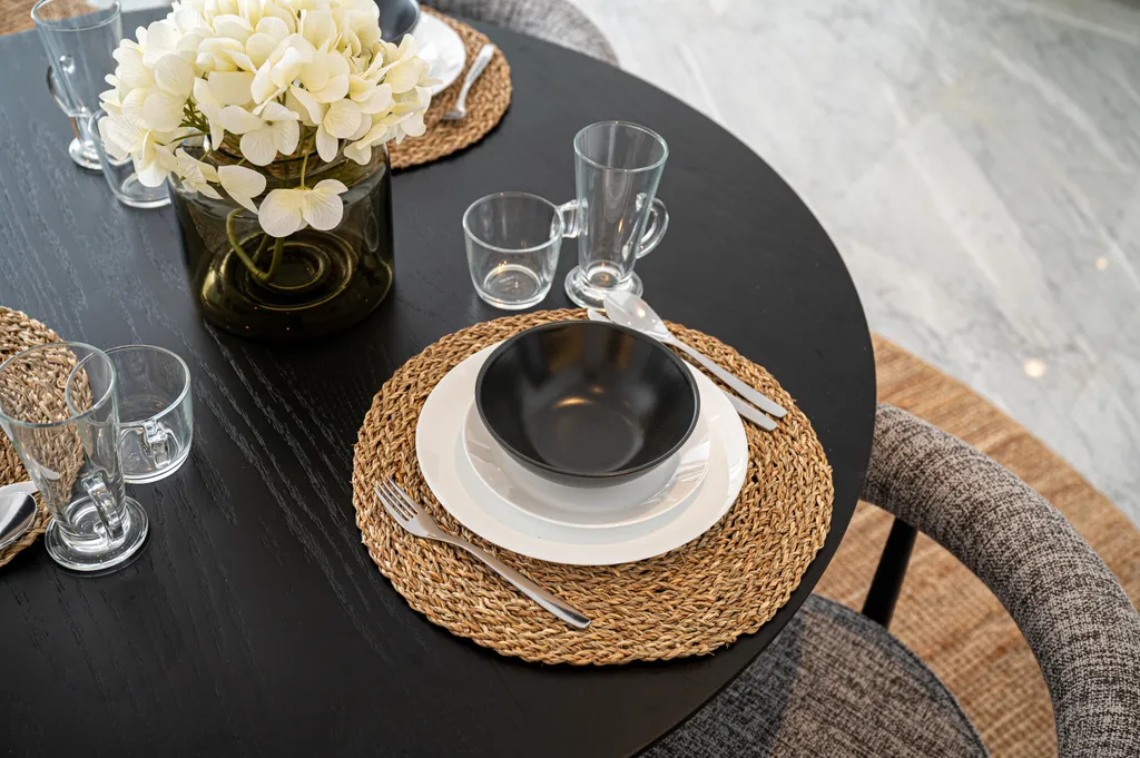 Bright 1BR in the Pad by Omniyat | Business Bay