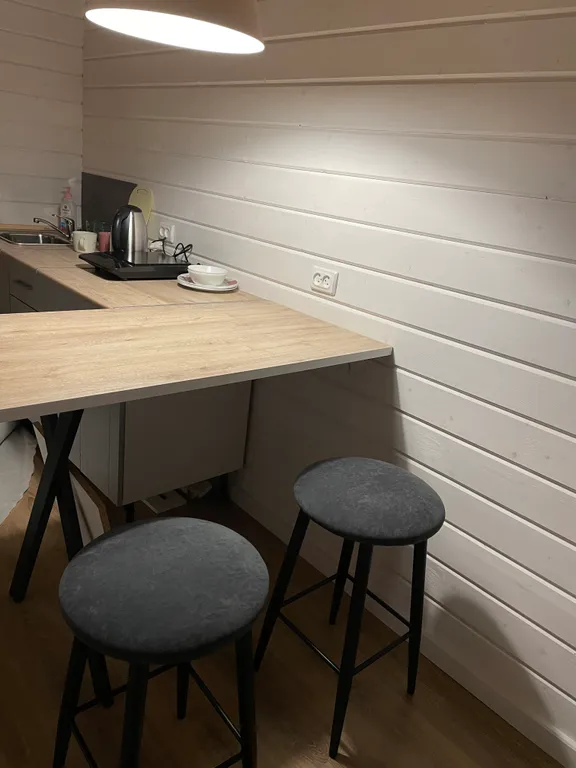 Уютный домик в тишине у озера Кипень