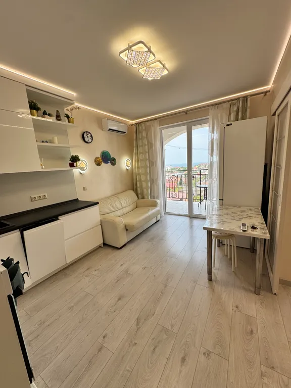 Шикарная с видом на море и горы