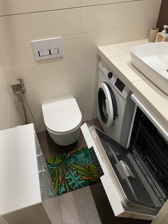 Квартира Просторная квартира с отличным местоположением — Москва