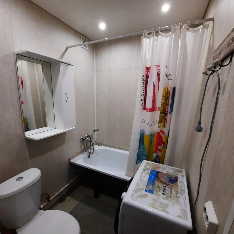 Квартира в самом центре Магадана, есть вся мебель и бытовая техника