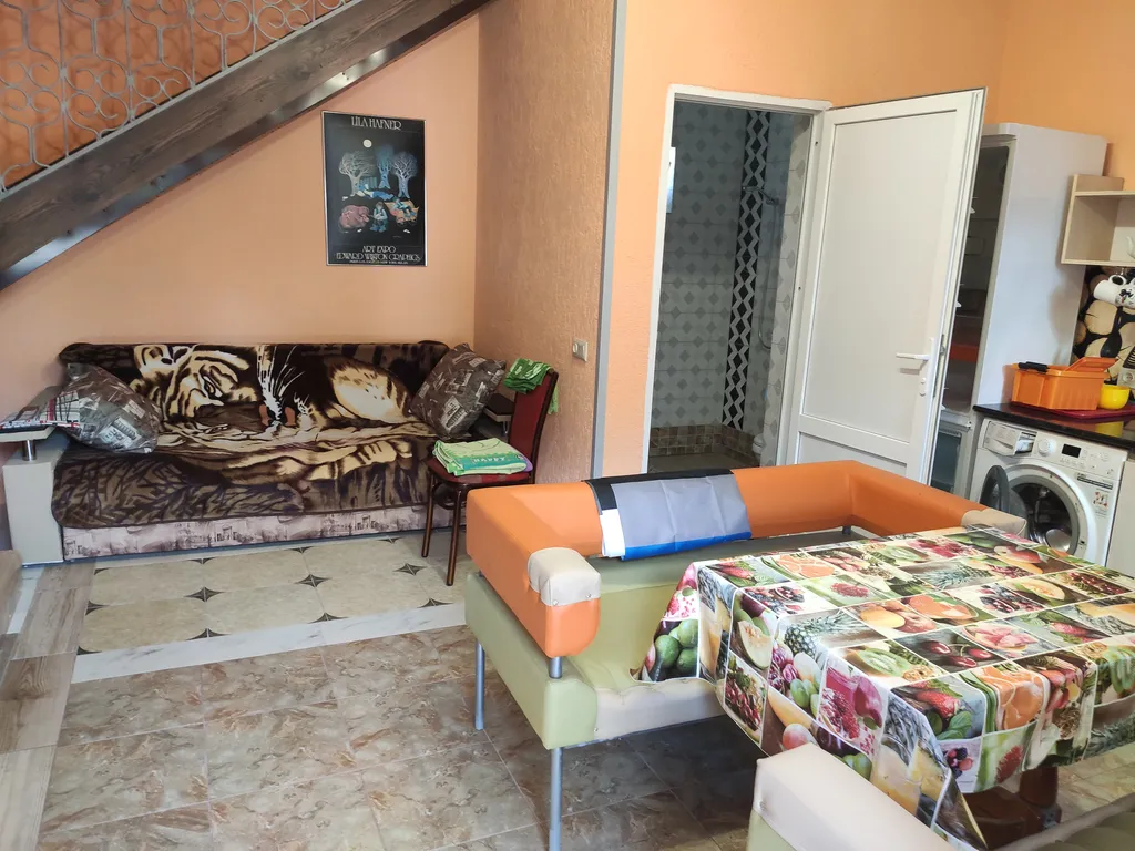 Коттедж Уютный коттедж возле Лазурной набережной — Евпатория