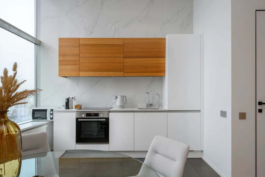 Стильный видовой апартамент в центре