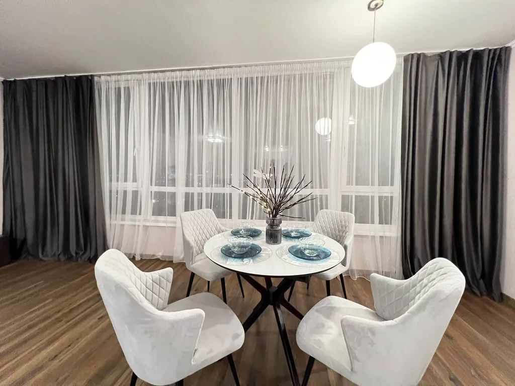 Квартира центр, отличный вид на город