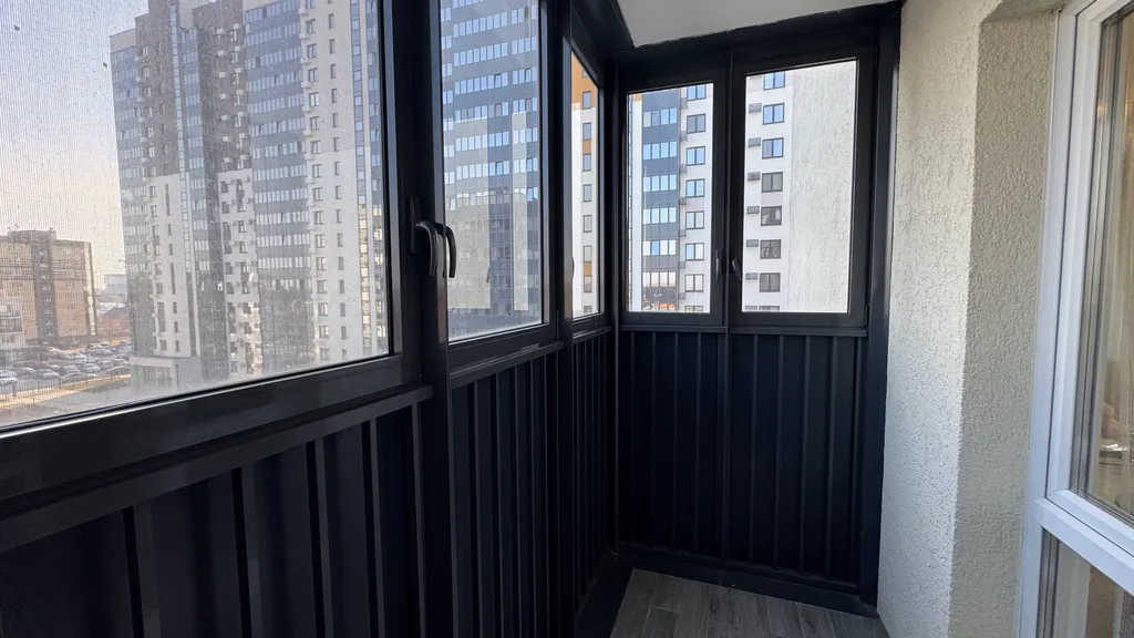 Новая евродвушка с закрытой территорией и двором-парком