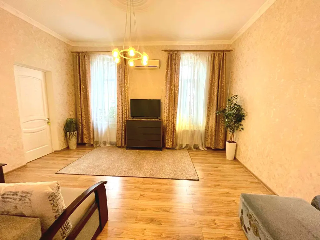 2-комнатная Квартира — аренда посуточно в Феодосия