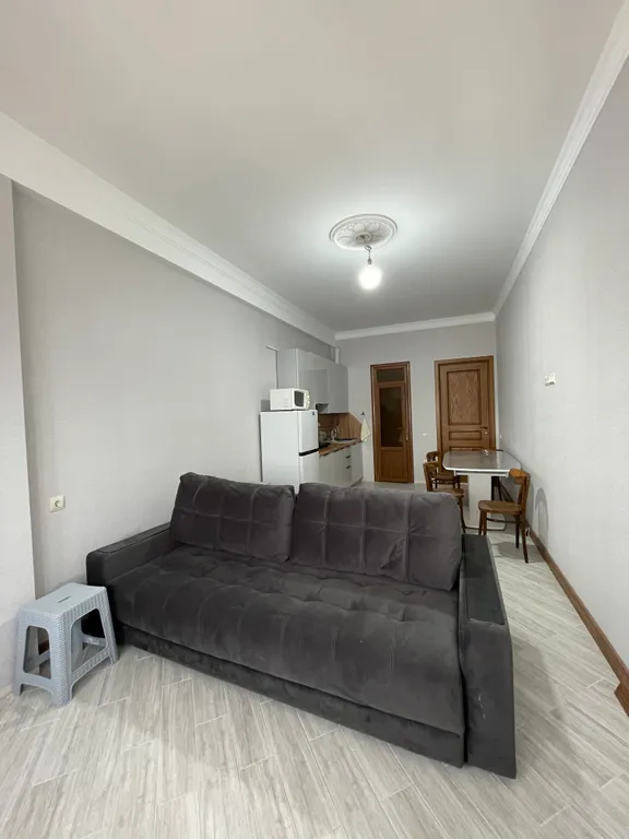 Евротрешка с видом на море, первая береговая, городской пляж