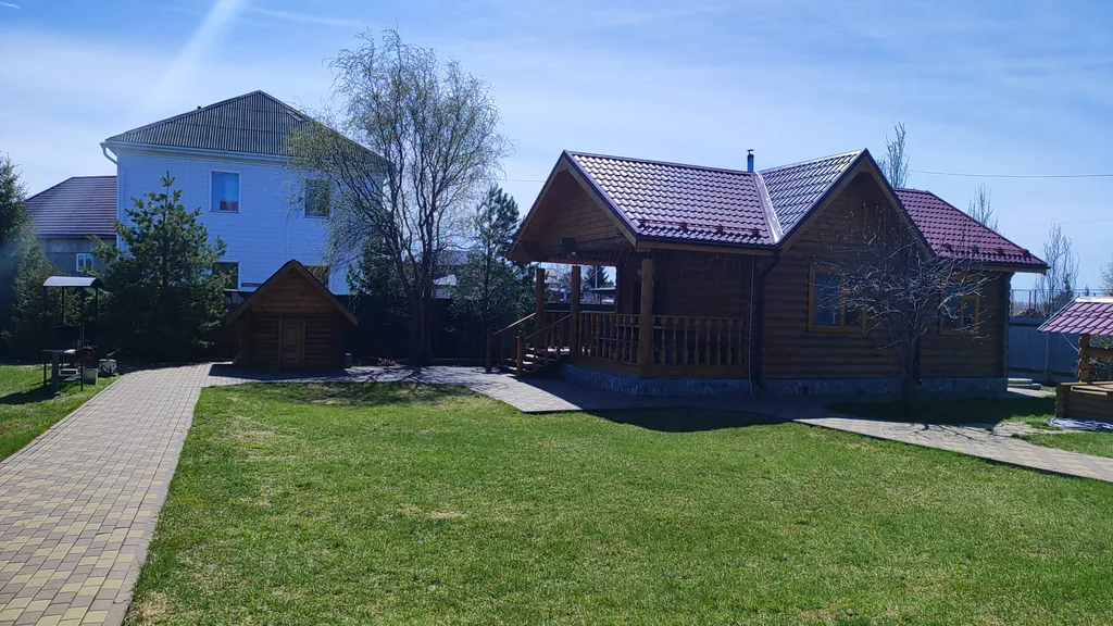 Коттедж в Розовке