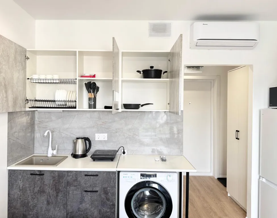 Студия с тремя раздельными спальными местами