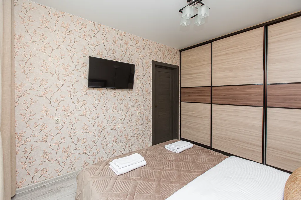 Красивая евродвушка в Академ Riverside