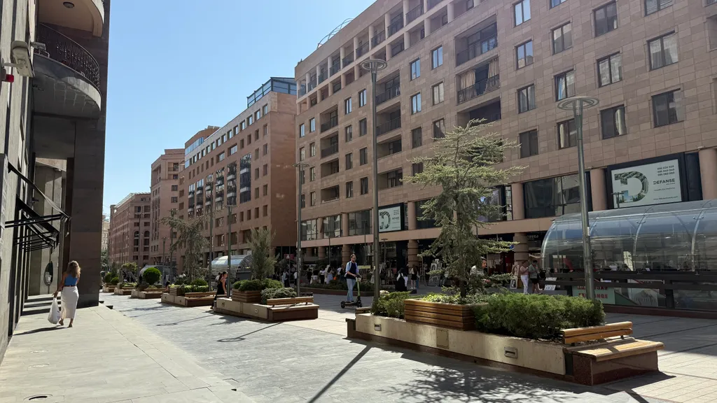 Апартамент с 2 спальнями, 2 санузлами и балконом на Северном пр