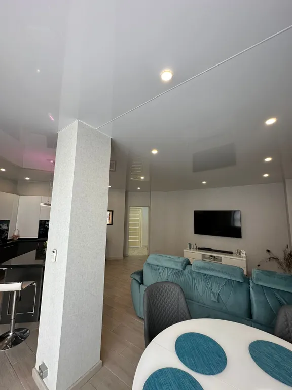 Евро-четырехкомнатный апартамент в Сириусе