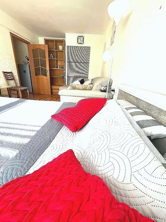 Уютная благоустроенная квартира в тихом районе