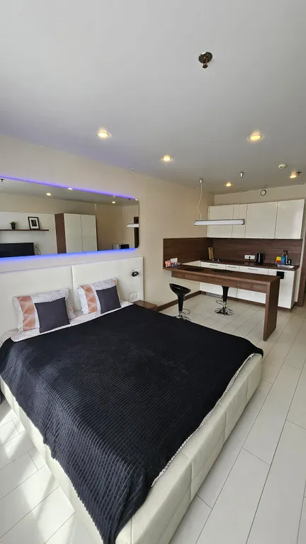 Квартира Студия у метро — аренда посуточно в Санкт-Петербург
