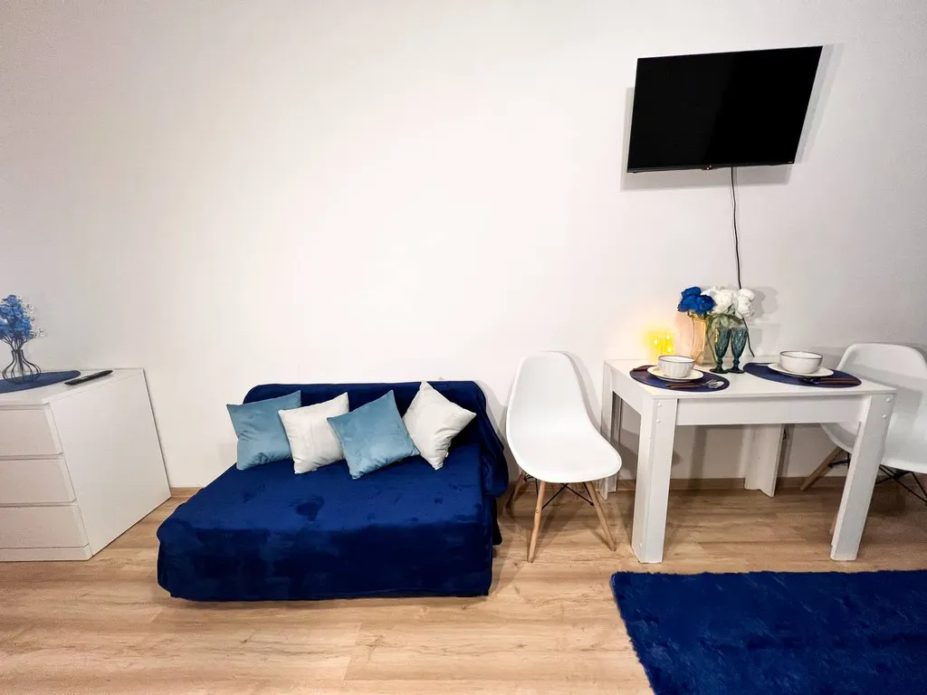 Квартира в синих тонах в девяткино