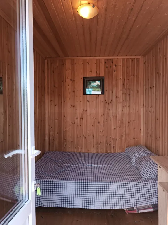 Двухместный номер с двухспальной кроватью