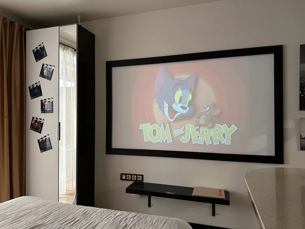 Студия Америка с кинотеатром, террасой и кухней