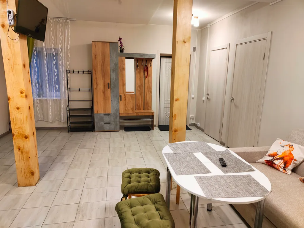 Коттедж Дом на берегу озера, на первой линии — Приморск