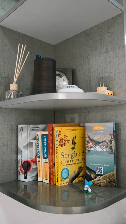 Дом вдали от дома