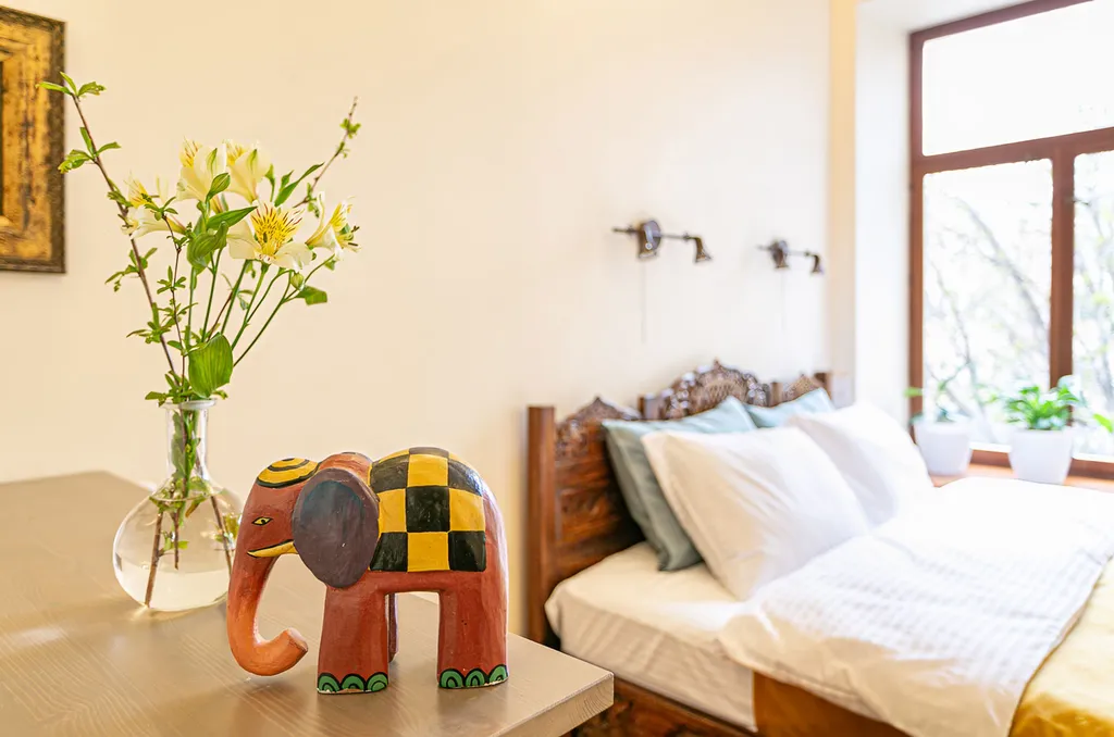 Светлый дом на Сенной