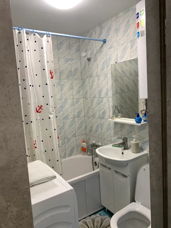 Чистенькая, уютная, солнечная, однокомнатная квартира в центре города