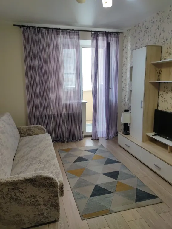 Уютная квартира в престижном новом районе — аренда посуточно в Липецк