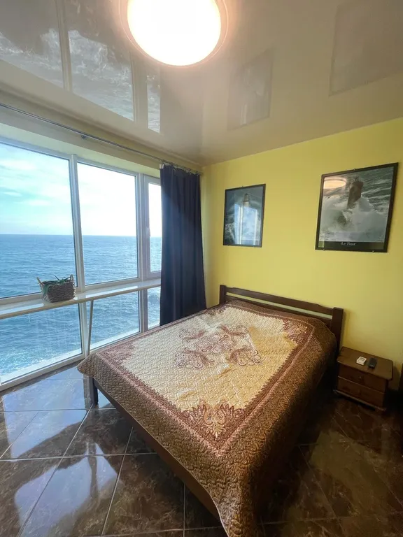 Апартаменты с видовыми окнами на море, первая линия