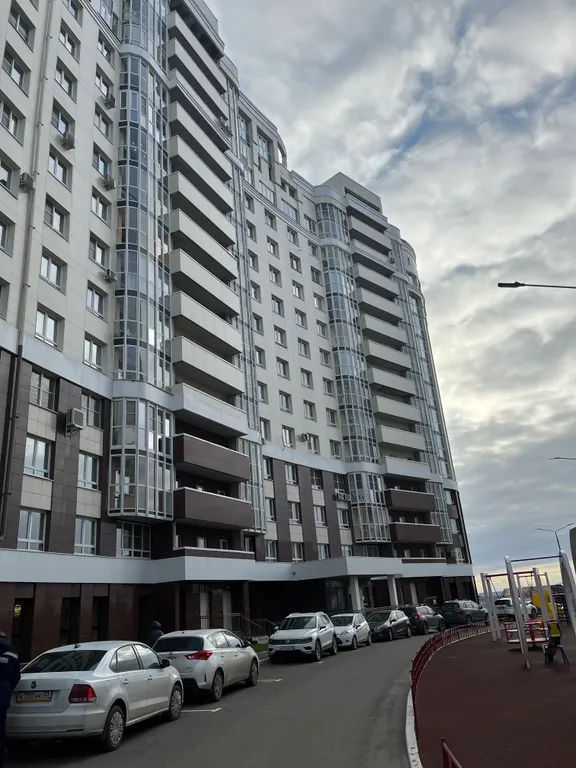 Прекрасная квартира-студия с кондиционером в ЖК Танеево Парк