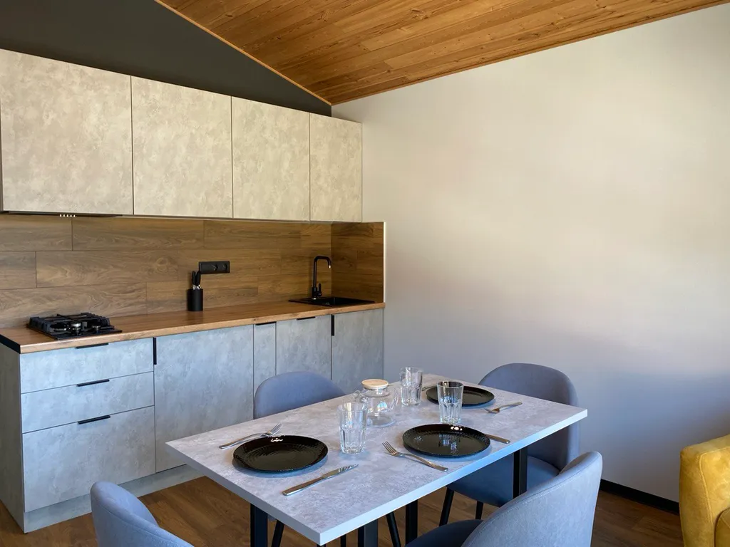 Двухуровневые апартаменты 2