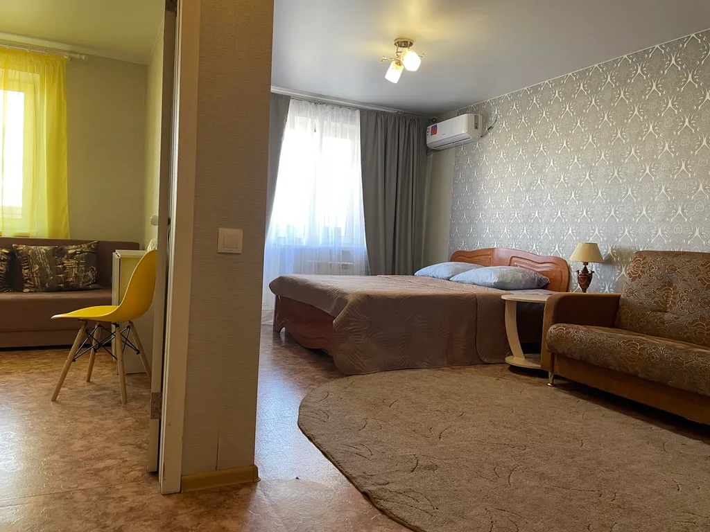 Уютная квартира рядом с ТЦ Оранжевый