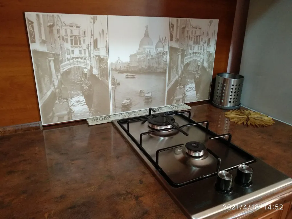 Комфортная квартира-студия с балкончиком в центре Алупки у дворца