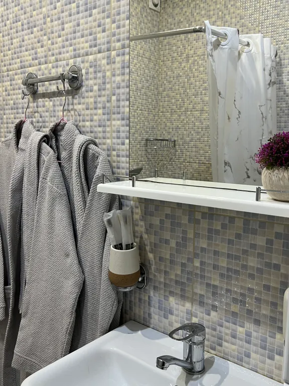 Квартира Премиум апартаменты у моря - шаг до пляжа - у первой линии у моря — Геленджик