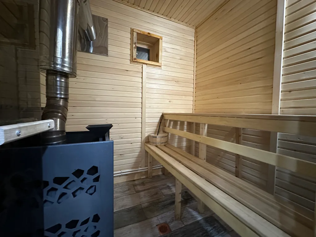 Доик для отдыха с баней и чаном