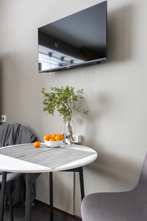 Уютная студия с дизайнерским ремонтом