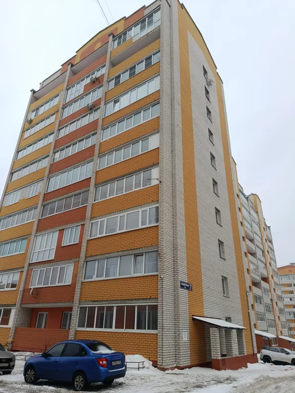 Уютная квартира с видом на Успенский собор и Крепостную Стену.