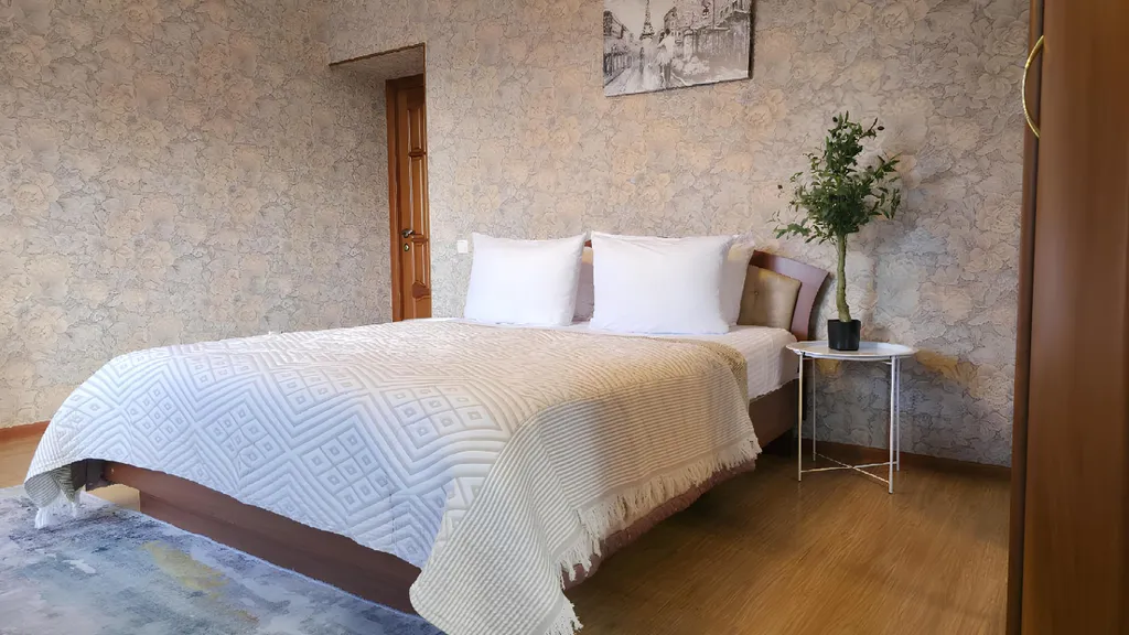 Просторная и светлая квартира в ЖК Прогресс — аренда посуточно в Астрахань