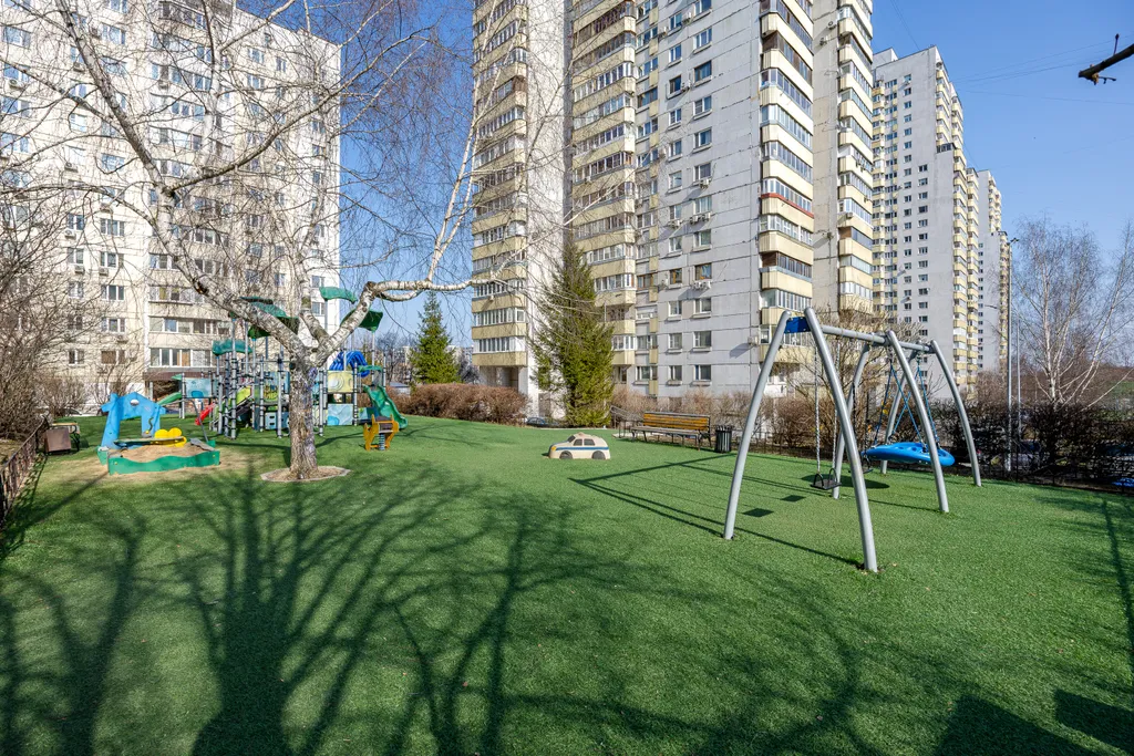 Квартира Двухкомнатная квартира у метро Беляево с евроремонтом — Москва