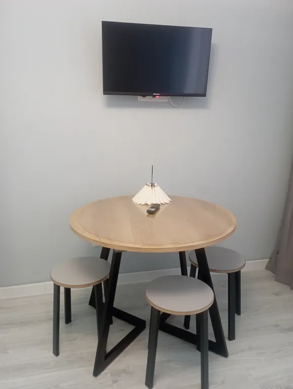 Апартаменты у Кремля, Дворца спорта Кристал, драмтеатра