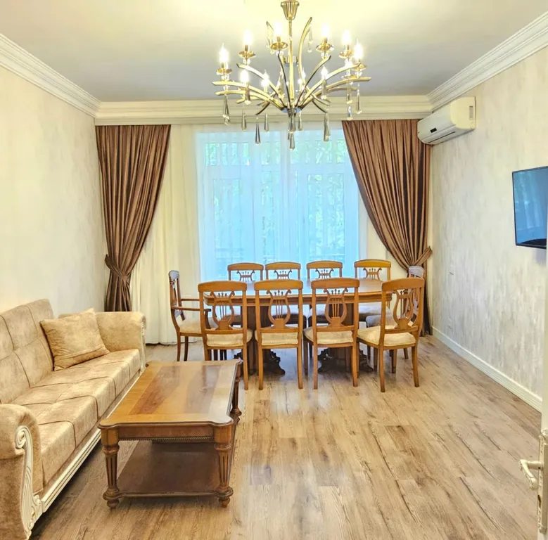 Квартира с евроремонтом в центре