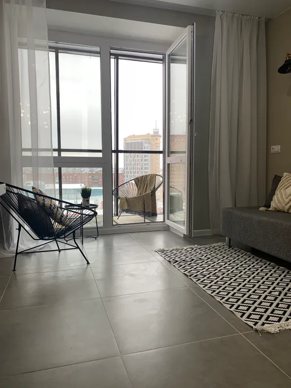 Стильные апартаменты в центре, панорамным видом на город