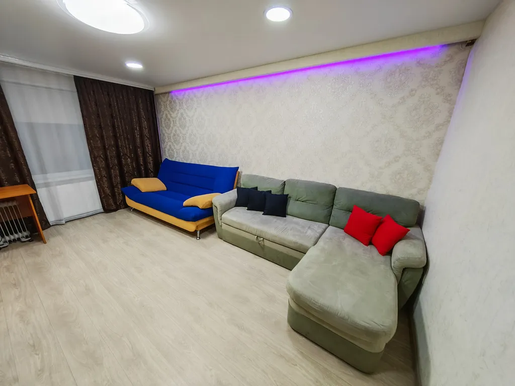 Трёхкомнатная квартира у Семёновского озера