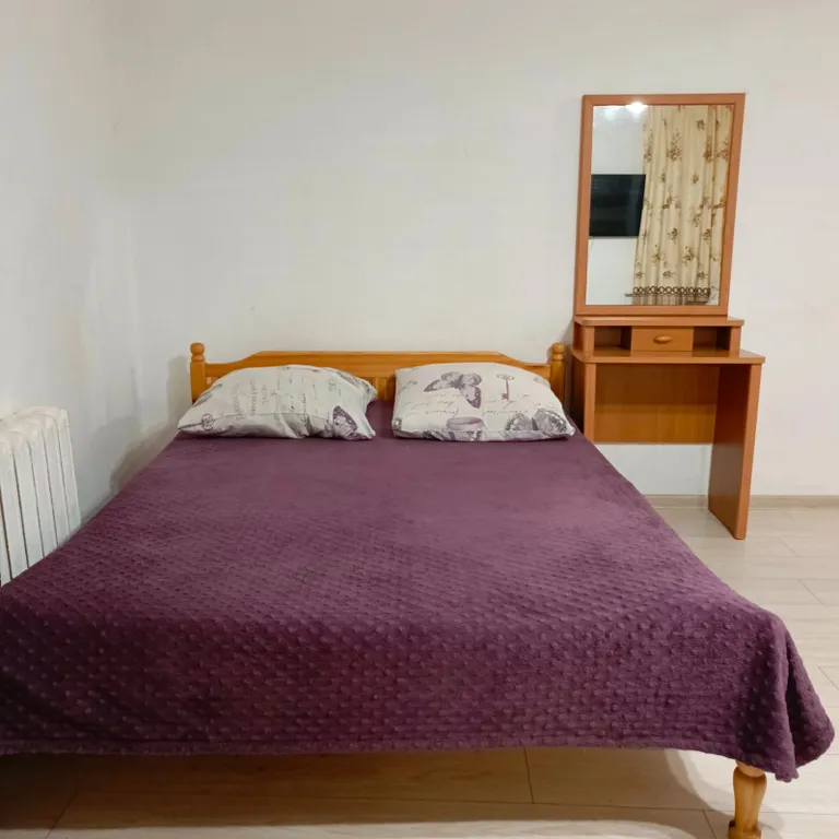 2-комнатная квартира в центре на 1 линии набережной