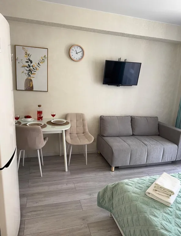 Студия с видом на море