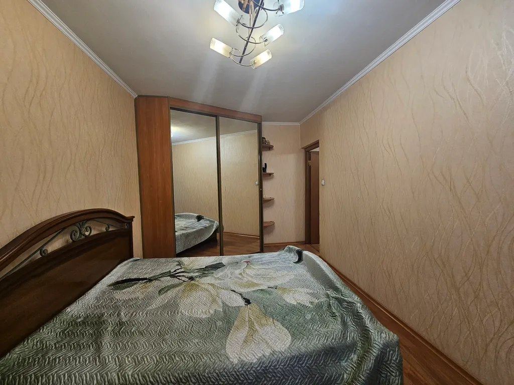 Квартира 2-комнатная квартира с отдельной кухней и балконом — Владивосток