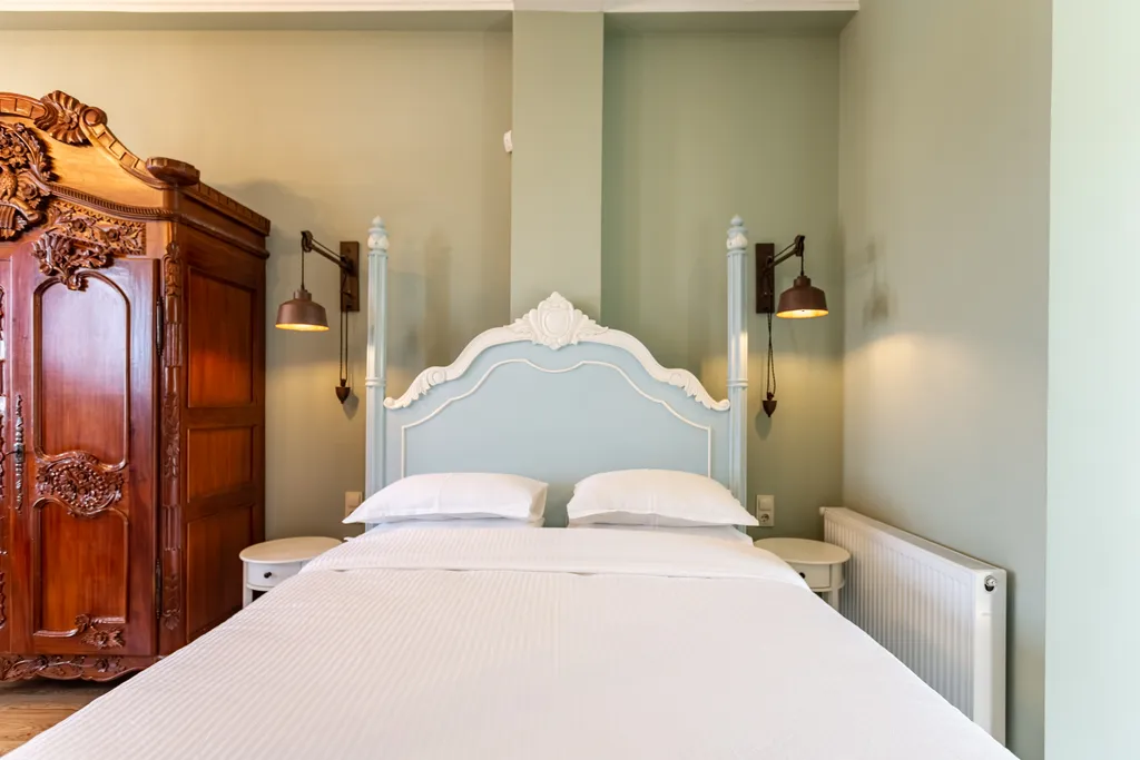 Shindisi Residence, VIP Villa