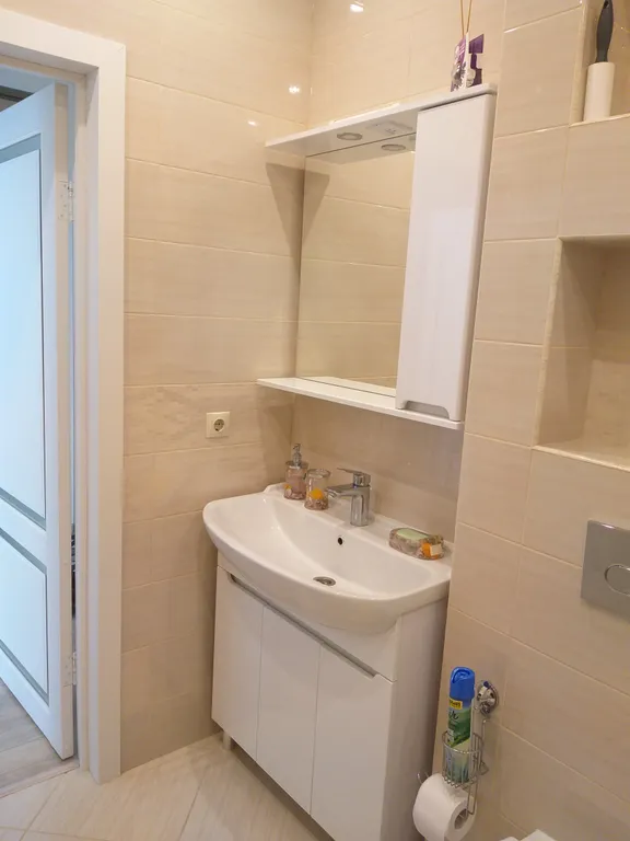 Уютная квартира в живописном районе рядом с ФОК