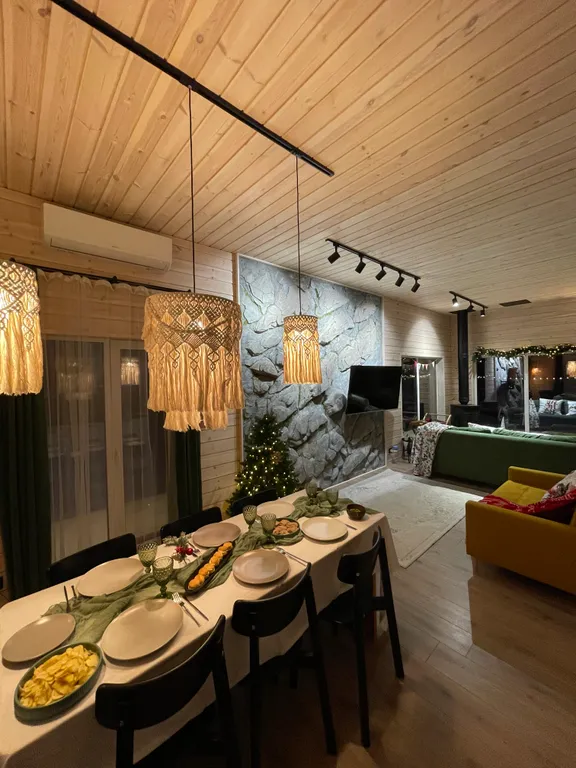 Отдых в доме в лесу с чаном и бассейном